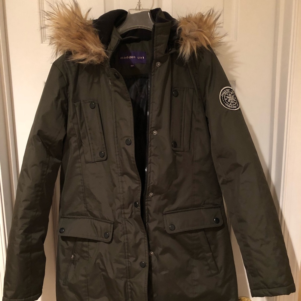 Madden Girl Small green walker